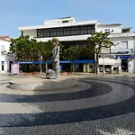 423 Casa Paulo * Lagos